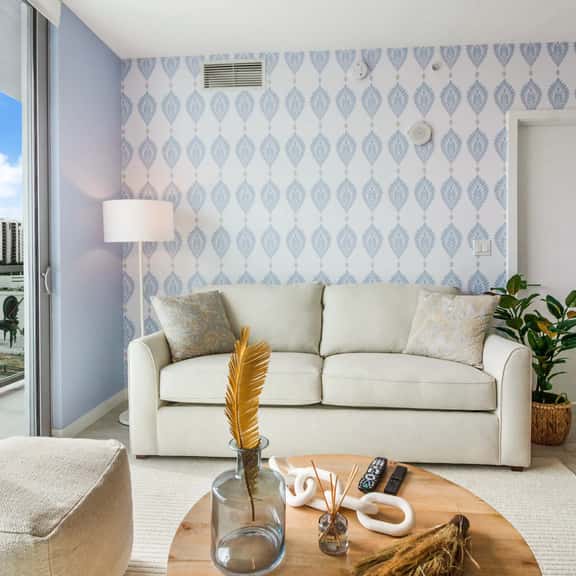 Brand new! Unique Condo 1 bdrm| Miami best location - Image 1