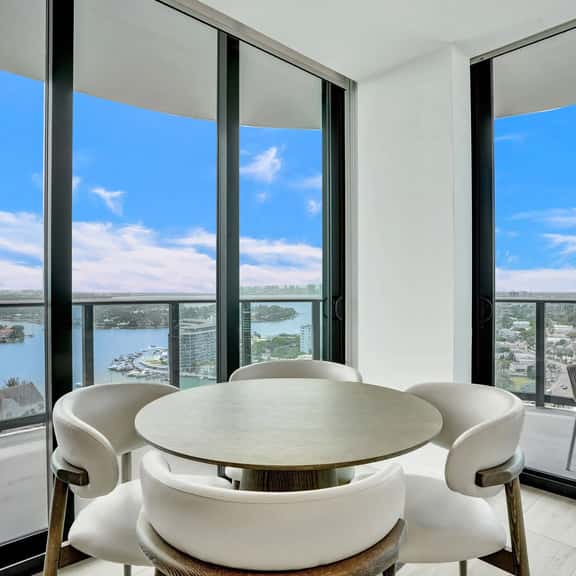 Live Luxe | 2BR/2BA at 72 Park Miami Beach - Image 1