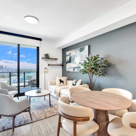 72 Park | Where Sleek Meets Luxury, 1BR Miami - Image 1