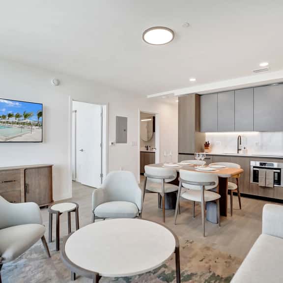 17th Floor Designer Escape | Oceanview 2BR - Image 1