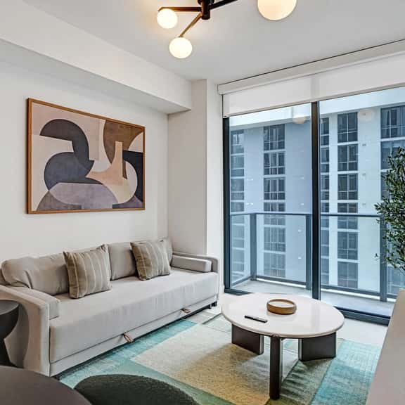 New 1/1 Condo, Downtown Miami Area Cool Amenities - Image 1