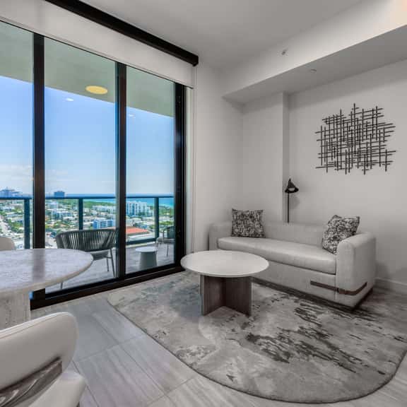 Sky-High Beach Escape | 19th Floor 1BR at 72 Park - Image 1