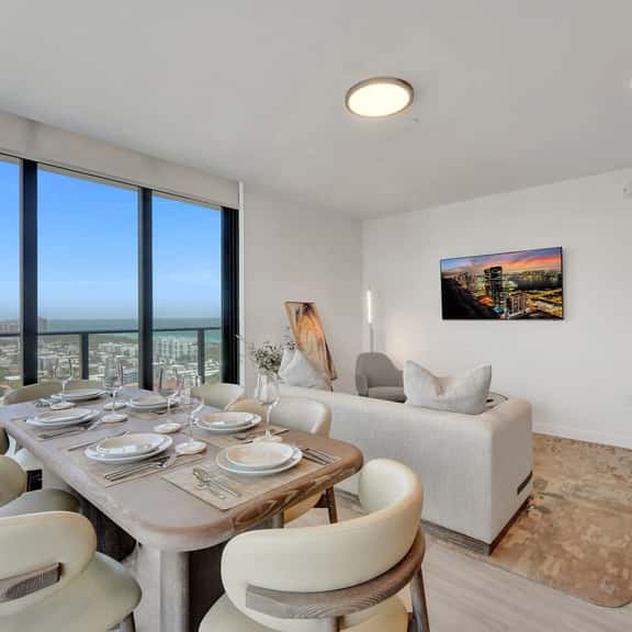 NEW: Ultimate Penthouse 3BR/2BA | Pool & Beach - Image 1