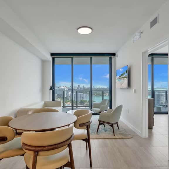 NEW: Beachside 1BR Penthouse | Pool & Ocean Steps - Image 1