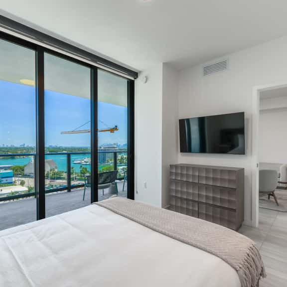 NEW: 11th-Floor Bliss | Sleek 1BR & the Beach - Image 1