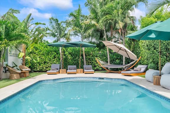 Stylish 6BR Miami Villa with Game Room & Heated Pool - Image 3
