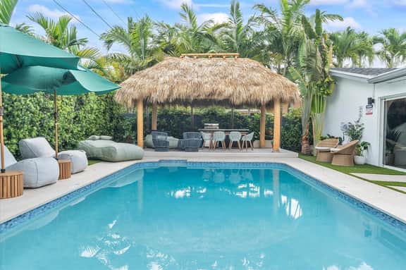 Stylish 6BR Miami Villa with Game Room & Heated Pool - Image 2