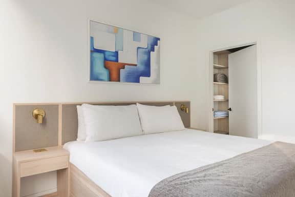Stunning 1/1 Condo in Downtown Miami Free Parking - Image 4