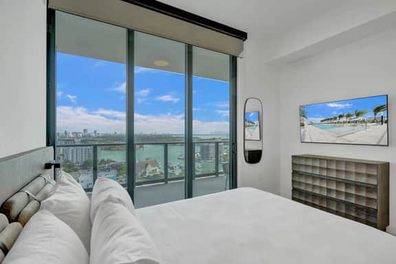 NEW: Chic Miami Beach 2BR/2BA – Walk to Ocean! - Image 3