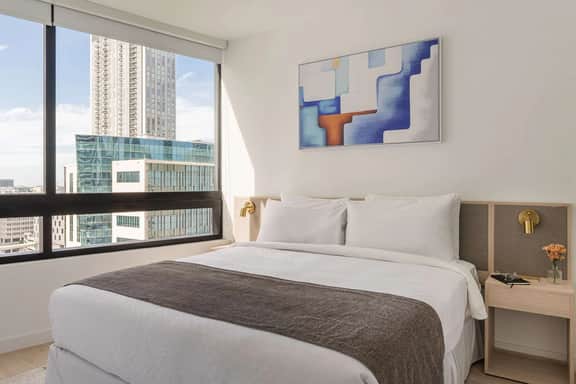 Amazing 1/1 Condo in Downtown Miami Free Parking - Image 4