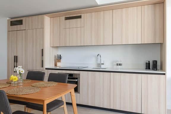 Amazing 1/1 Condo in Downtown Miami Free Parking - Image 3