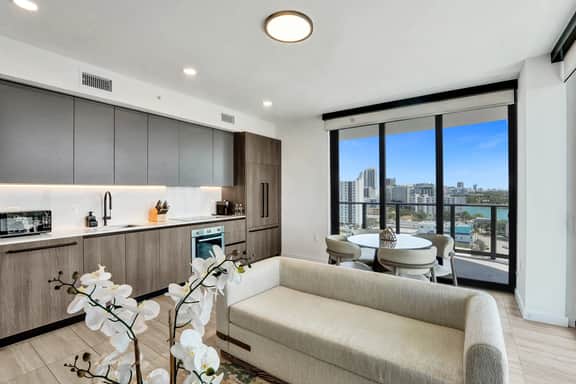 11th-Floor Bliss | Bright 2BR/2BA Miami Beach - Image 2