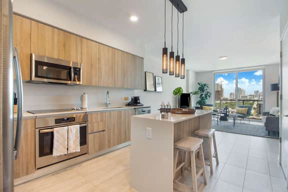 Brand New 1 Bdrm Condo, Best Miami Area - Image 2