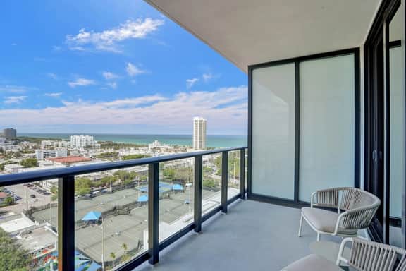 Beautiful Open 1Bdrm Condo Miami beach - Image 2