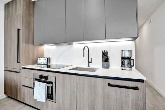 NEW Modern 1BR Condo in Prime Miami Beach Location - Image 4