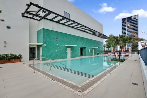 Brand New Studio Condo, Downtown Miami - Image 3