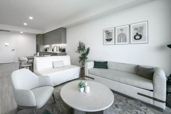 Stylish 1BR | Unit 806, Pool & Gym Access - Image 3