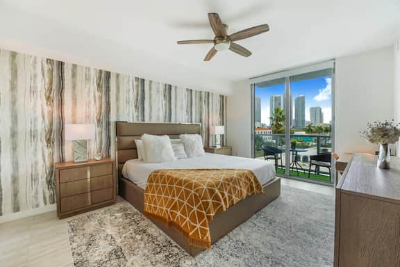Modern City 1Bdrm Condo-Miami Design Dist - Image 2