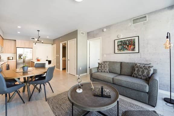 Brand New! Urban Style 1Bdrm Condo-Miami Design Dist - Image 4