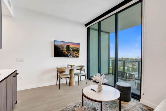 19th-Floor 1BR | High-End 72 Park Pool Retreat - Image 3