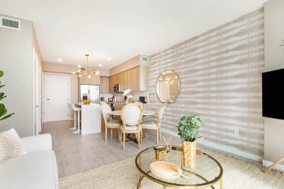 Cozy Deco 1 Bdrm Condo, Best Miami Location - Image 3