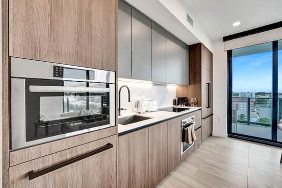 Stylish 3BR Retreat | Balcony, Pool & Beach Access - Image 3
