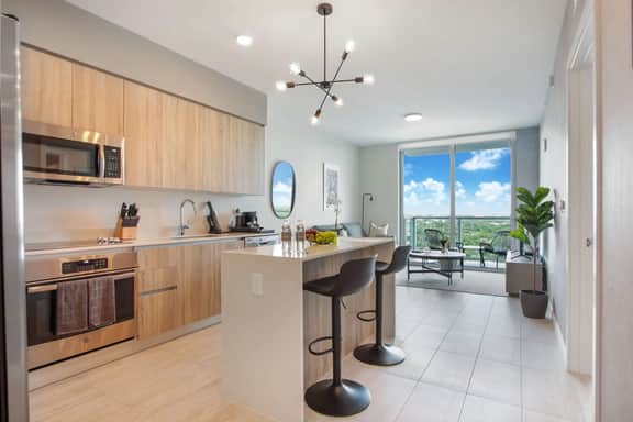 Bayviews! Modern Design 1Bdrm Apt-Miami Design Dist - Image 2