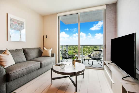Bayviews! Modern Design 1Bdrm Apt-Miami Design Dist - Image 3