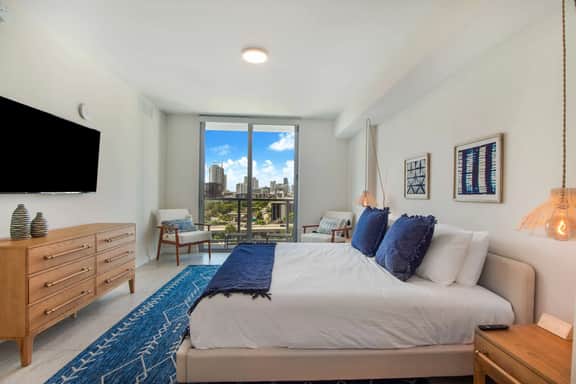 Spectacular Design 1 Bdrm Condo, Miami Design District - Image 3