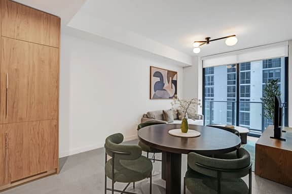 New 1/1 Condo, Downtown Miami Area Cool Amenities - Image 4