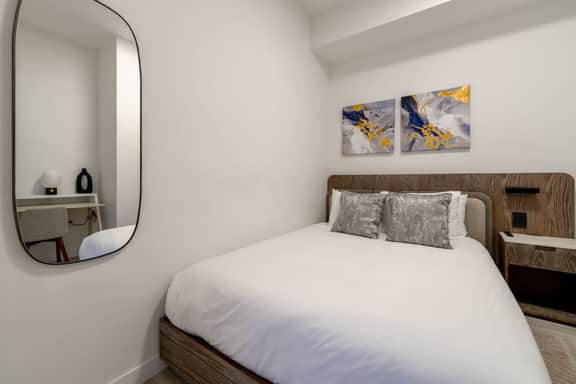 Sky-High Beach Escape | 19th Floor 1BR at 72 Park - Image 5