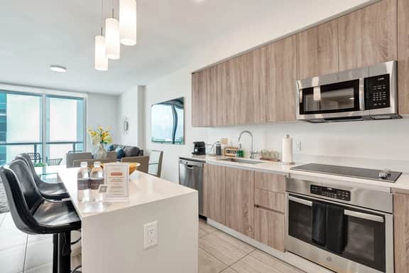 Brand NEW beautiful 1Brd Condo, Miami Design Dist. - Image 5