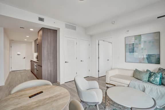 Live High & Breezy | 11th-Floor 2BR/2BA, 72 Park - Image 3