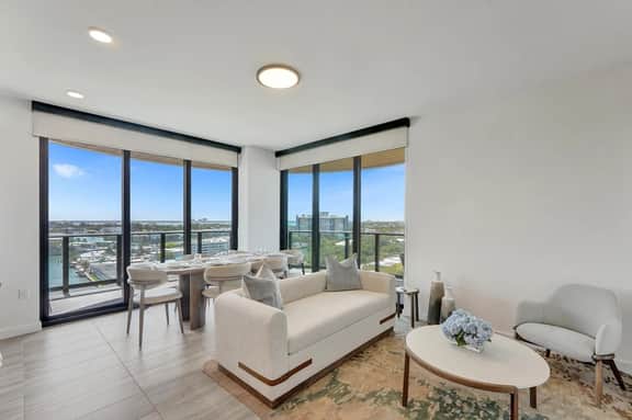NEW Spacious 19th Floor 3BR | Pool, Gym & Beach - Image 2