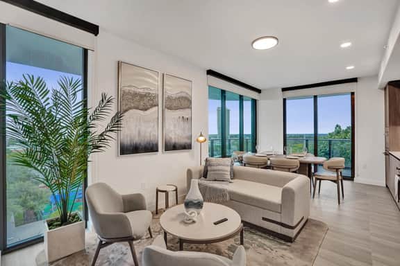 Luxury 4BR Ocean Retreat Steps from Miami Beach - Image 2