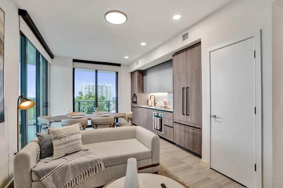 Luxury 4BR Ocean Retreat Steps from Miami Beach - Image 3