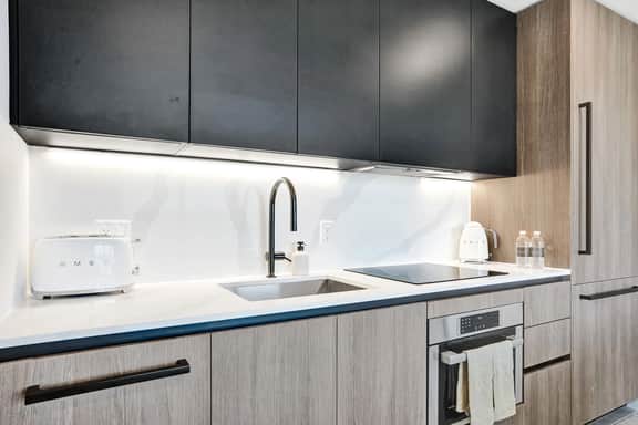 Cool 1BR Unit in Miami Beach, Walk to the Beach - Image 4