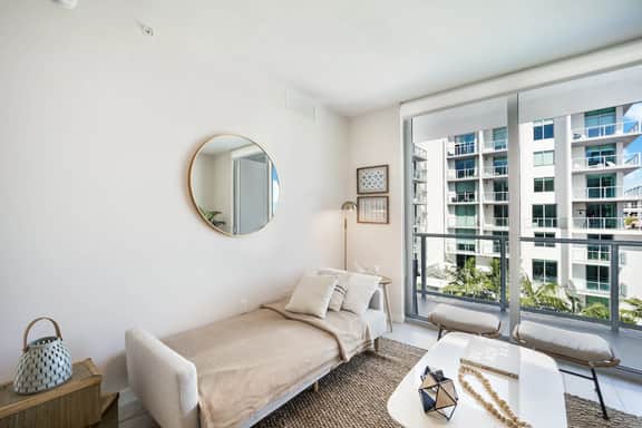 Dreamy 1Bdrm Condo W/ Bayviews-Miami Design Dist - Image 3
