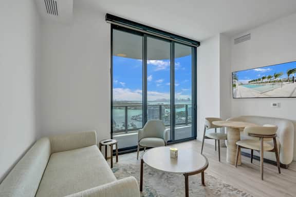18th Floor Coastal Oasis | Pool, Gym &Beach Access - Image 3