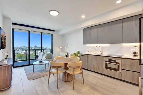 Sunny Modern 1BR | Pool, Gym & Beach Access - Image 2
