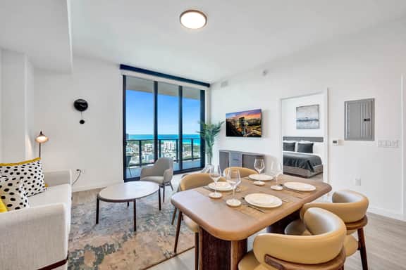 21st-Floor 2BR/1BA | Views, Pool & Gym, 72 Park - Image 2