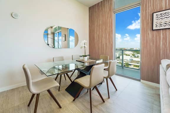 2 Bedroom -City View- Miami Design District - 1200 - Image 5