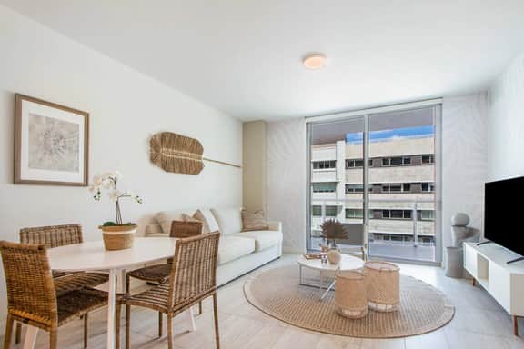 Beautiful & Modern 1Bdrm Condo - Miami Design Dist - Image 2