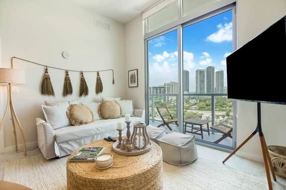 Beautiful 1 Bdrm Gem, Miami Design District - Image 2