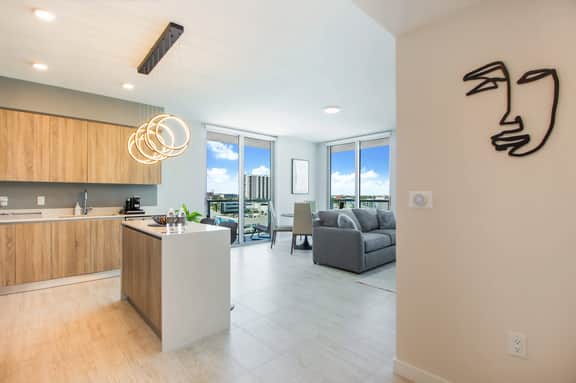 New Artsy & Cozy 1Bdrm Condo In The Best Area - Image 5