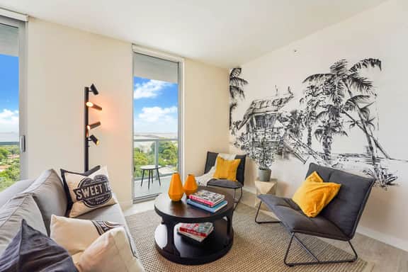 Amazing Bay Views! Trendy 2Bdrm Condo - Image 2